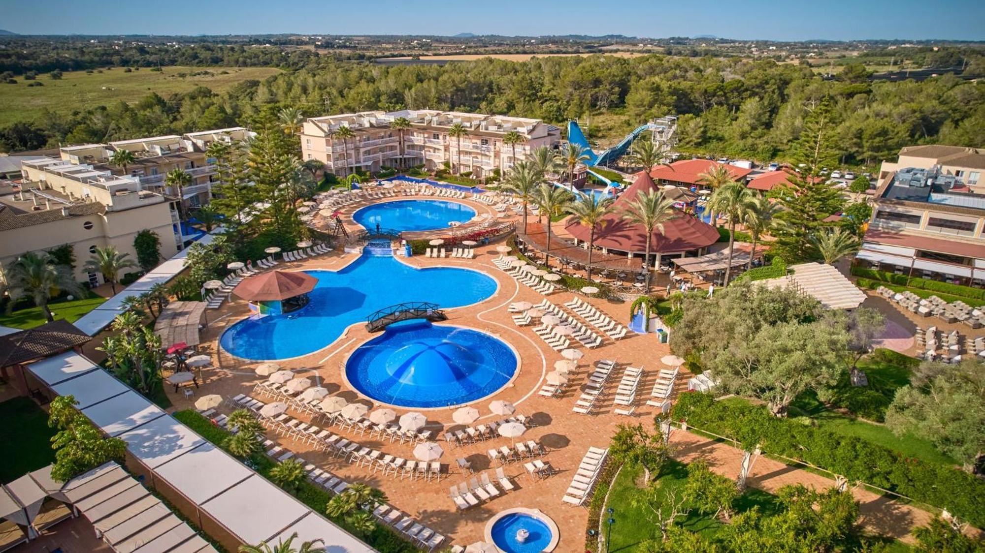 Zafiro Picafort Aparthotel 4*
