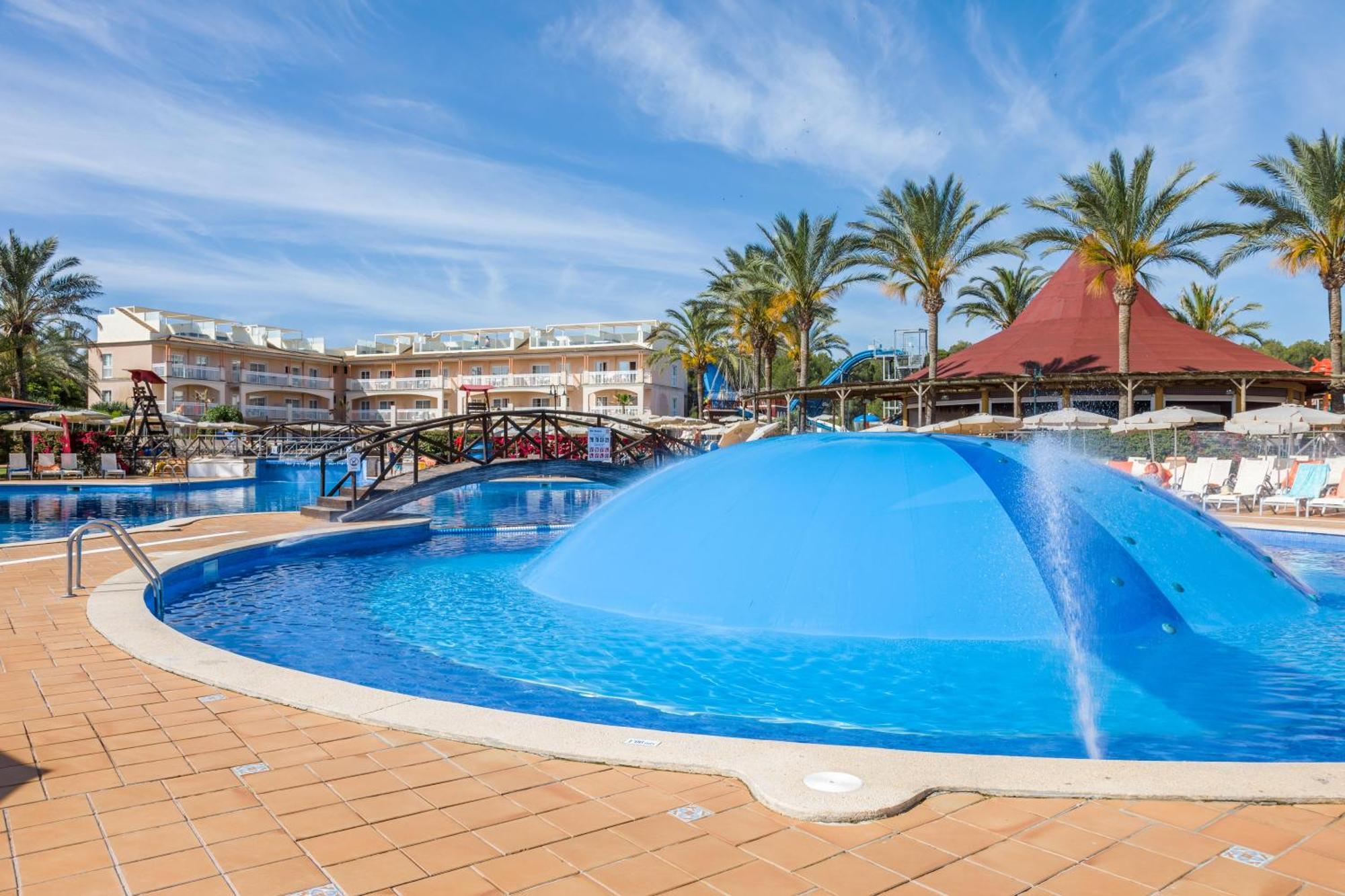 Zafiro Picafort Aparthotel 4*